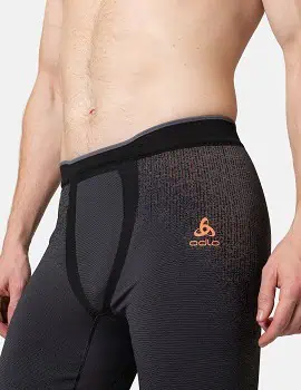 des abdos parfaits dans un collant thermique