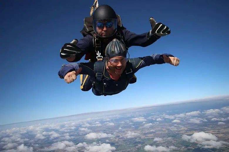 Parachutisme en tandem
