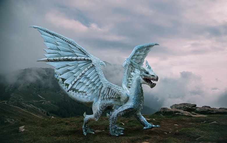 dragon en montagne