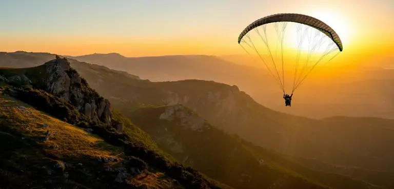 Vacances outdoor, mobilité douce et aventure responsable