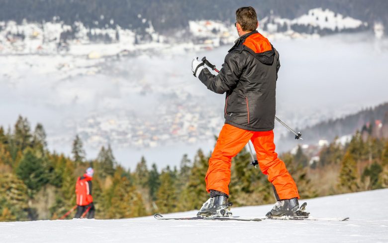 Gerardmer, France, 17 février, gros plan sur un skieur lors de la course de ski